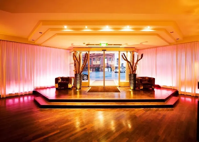 Bristol Hotel - Frankfurt City - Central Station