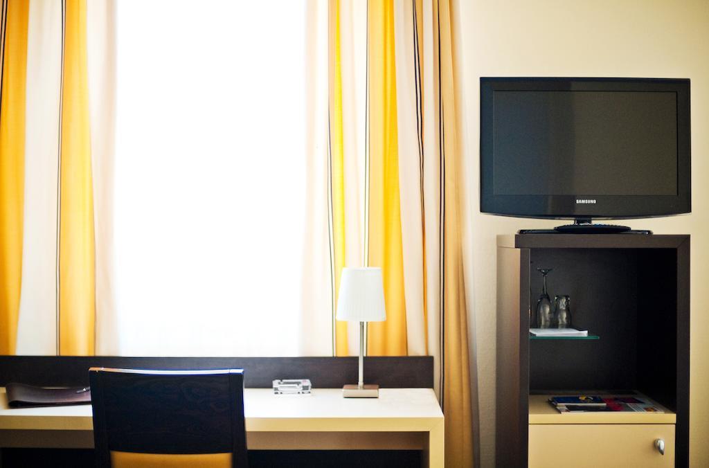 Bristol - Frankfurt - Station Hotel 4*