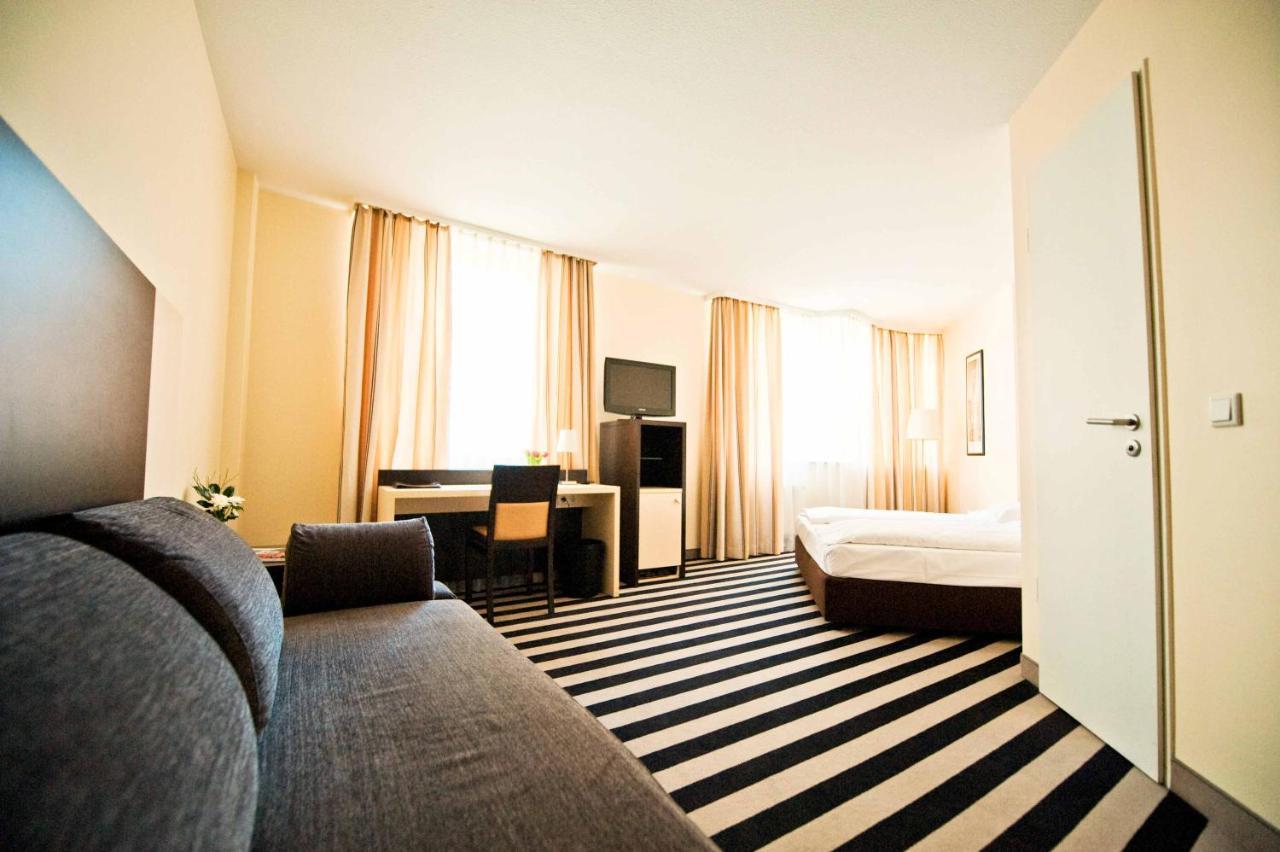 Bristol Hotel